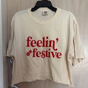 Comfort Colors Cream cropped Tee with Red Graphic - Christmas 🎄